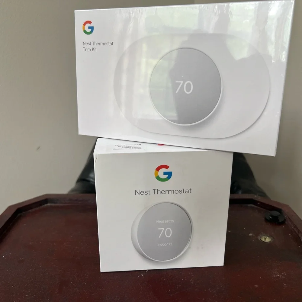 Google nest thermostat with trim package (open box brand new)